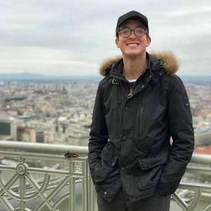 Meet your Posher, Julian